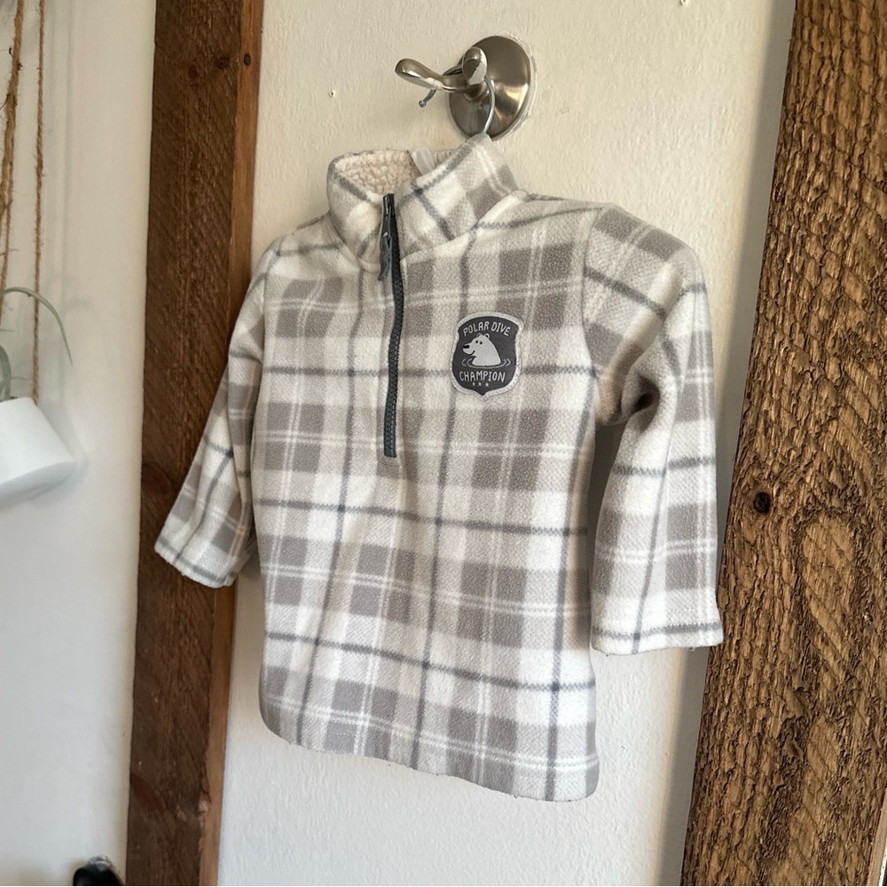 Checkered Gray and White Fleece Pullover 6M Baby Boy